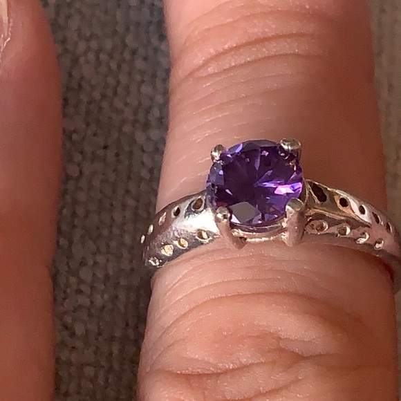 Amethyst Silver Ring - Picture 1 of 7